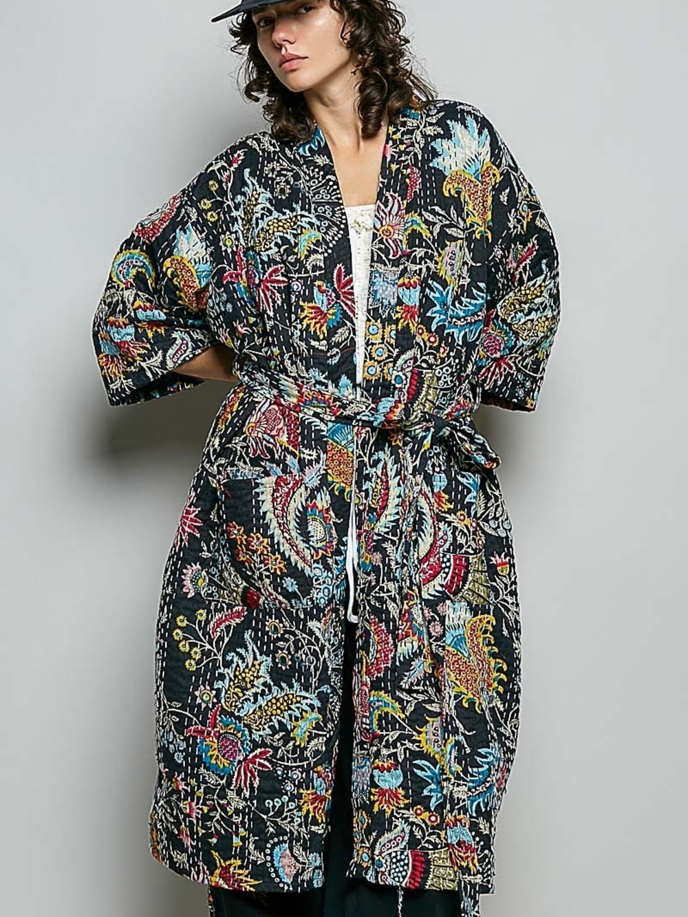 POL Multicolor Floral Quilted Kimon9 Robe - Black